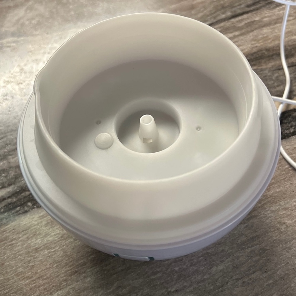 Aroma Diffuser - Picture 2 of 3
